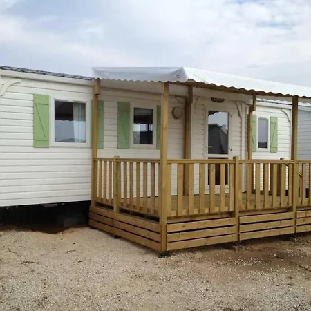 4 Etoiles - Piscine - Ccb0bab