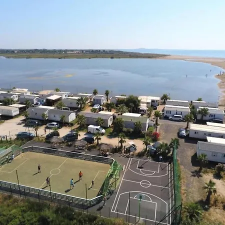 Zecamping 4 Etoiles Chiens Acceptes Piscine Chauffee Et Toboggans 4* Портирань