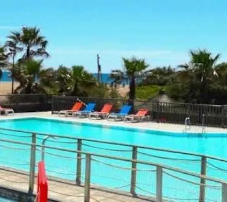 4 Etoiles - Piscine - Ccb0bab