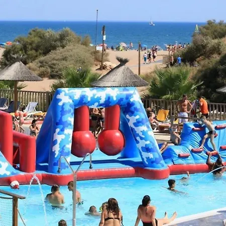 Campingplads Zecamping 4 Etoiles Chiens Acceptes Piscine Chauffee Et Toboggans Portiragnes